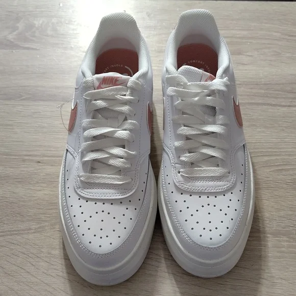 NEW Nike Court Vision Alta Women's Shoes In White/Sail/Red Stardust Size 10 - Picture 13 of 15